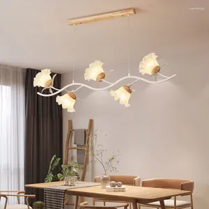 Żyrandole nowoczesna lampa LED do kuchni jadalni minimalistyczny dom domowy kreatywne płatki abażury restauracji lampy zawieszenia