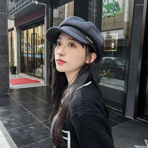Berets elegancki stały kolor koreański styl utrzymuj ciepło dla kobiet -artystki malarz wełniany wełniany beret ośmioboczny wizjerze czapki