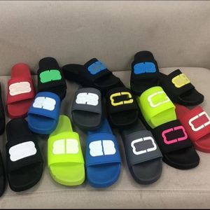 Mens Balencig Womens Rubber Slippers Top Women Shoes Beach Outdoor Cool Bb Slipper Fashion Wide Designers Slides Lady Household Slide Flat Flip Flops Sandals