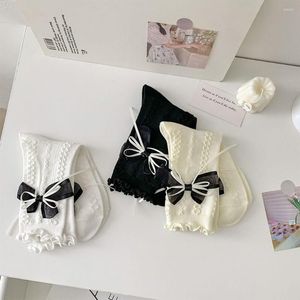 Damensocken Korean Sweet Double Bow für Mädchen Lolita Middle Tube Ruffle Cute JK Uniform Ankle Dress Strumpfwaren