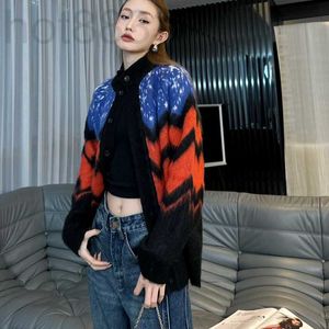 Women's Sweaters Designer 2023 Autumn/winter New Ski Collection Men's and Women's Snowflake Blue Red Curves Pattern Mohair Knitted Cardigan U492