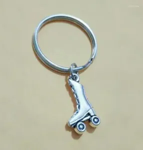 Keychains 20Pcs/Lot Split Keyring Roller Skates 25mm Key Ring Chain For Bag Holder Charm Pendant Car Chains Women & Men