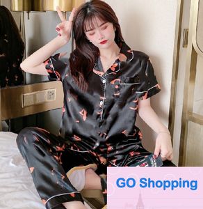 Pyjamas Women's Spring and Summer Ice Silk Suit Thin Short Sleeve Artificial Silk Home Wear kan bäras utanför utrikeshandeln plus storlek