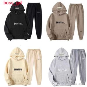 Tuta da donna da uomo Moda ess Tuta da uomo Due pezzi 22 colori Pantaloni Hiphop Uomo Streetwear Stampa di lettere da donna