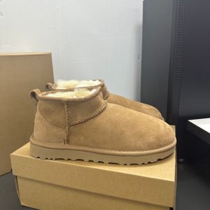 Stivale ultra mini invernale da donna Tazz Designer Stivali con plateau australiani Tasman Fur per uomo Stivaletti in vera pelle con pelliccia calda alla caviglia