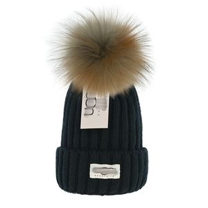 beanie Cap mens designer bucket hats New Fashion Women Ladies Warm Winter Beanie Large Faux Fur Pom Poms Bobble Hat Outdoor t2