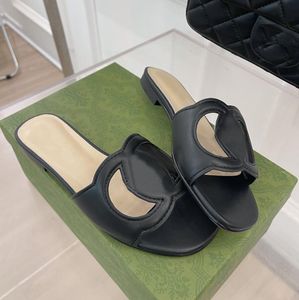In pelle nera ritagliata lady sandal sandalo intrecciato intrecciato marchio taglio flip flipflops slip sulla spiaggia scivolare aptici casual esterno con scatola EU35-42