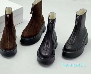 新しいThe Martin Row *とAutumn Winter Boots Feamle Liu Wen同じ小さな厚い靴底本革Martin