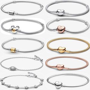 Venda quente Designer Pulseiras para mulheres Natal Ano Novo Feriado Jóias Presente DIY Fit Pandoras Moments Coração Fecho Snake Chain Bracelet Set com caixa original