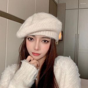 Berets Autumn Winter Knit Wool Women Beret Hat Solid Color Outdoor Windproof Crochet Beanies Cap Elegant Painter Artist Skullcaps