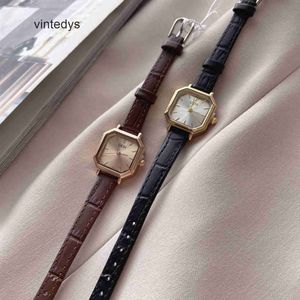 Woman Quartz Watch New Korean Edition Style Small Focus Exquisite Square Belt Women's Quartz Watch