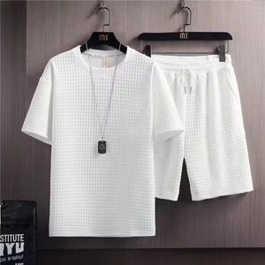 Men's Tracksuits Summer Sets Korean Fashion 2 Piece Casual Clothing Joggers Plaid T ShirtShorts Outfit 230406