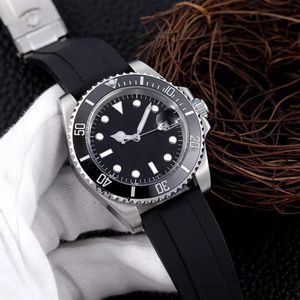 Zegarek zegarki projektanckie mechaniczne 41 mm pełne stali nierdzewne ślizganie się pływające ze ręki na rękę Sapphire Super Luminous Mens Watch