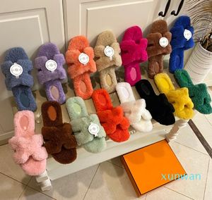 Designer High Quality Slippers Women Slippers Brand Candy Color Non-Slip Sandals Winter Flats Women's Premium Warm Genuine Leather Furry Slippers Large Size