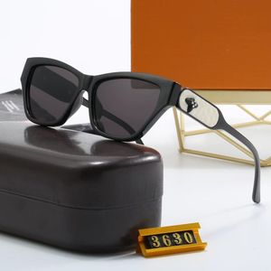 Fashion Classic Dance Sunglasses For Men Women Luxury Oversized Part Sun Glasses Eyewear PC Frame LED Dress Up Sunglass 3630