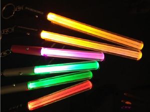 Hurtownia LED latarka bębenek Mini Torch Aluminium Klawisz klawiszowy Pierścień Klawisz Trwałego Glow Pen Magic Wand Stick Light LED LIKA