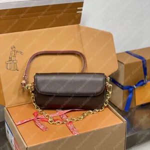 2023 Womens Shoulder Bag Women V Designer Handbag Ivy Woc Chain Bags Woman Mono Luxurys Handväskor Crossbody Bag Totes Purses Small Tote 0407