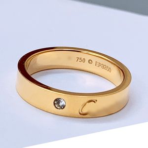 Diamants Legers Solitaire Wedding Couple Ring Designer for Man Sier Gold Plated T0P Highest Counter Quality Anniversary Gift