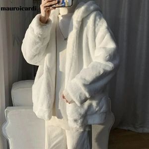 Men's Jackets Winter Oversized White Faux Fur Coat Men with Hood Long Sleeve Zipper Casual Loose Fluffy Jacket for Style 2024 231107