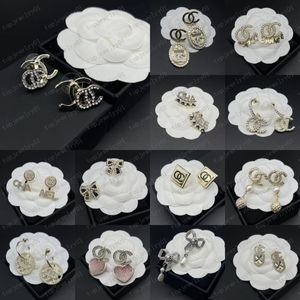 2023 marca placcato oro 18 carati designer doppie lettere stud clip catena geometrica lusso donna argento 925 strass cristallo orecchino festa nuziale gioielli