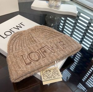 Luxury cashmere loewf Knitted hat loewf Ladies designer Beanie cap Winter men's woollen woven warm hat birthday gift