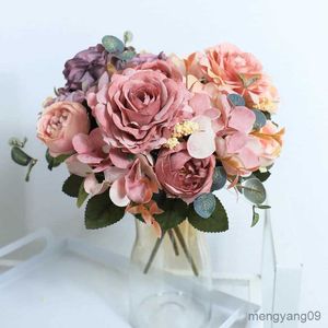Juldekorationer konstgjorda blommor retro Silk Rose Bouquet Hydrangea Peony Vintage Bride Holding Fake Flower Home Wedding Decoration Accessories R231107