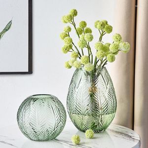 Vaser nordiskt glas vas dekoration grön svart transparent hem vardagsrum torkat blommor arrangemang TV skåp bord