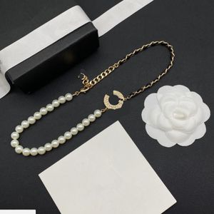 Pendant Necklaces luxury decoration brand fashionable and fashionable splicing chain pearl letter necklace