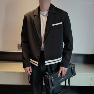 メンズスーツネットセレブリティジャケット男性スプライスストライプルーズカジュアルストリートウェアファッションショートスーツブレザージャケット韓国ヴィンテージコート