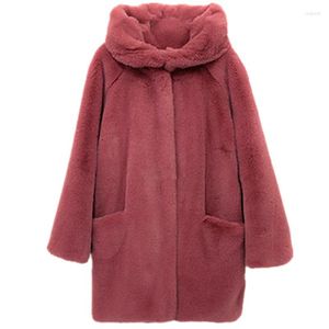 Kvinnors päls mode temperament retro fleece real coat 2023 vinter avslappnad tjock varm huva kvinnor hög kvalitet NBH458