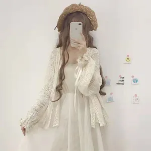 Kvinnors stickor Summer Women Lolita Cardigan Kawaii Mori Girtl Fairy Lace Shirt Kvinnlig söt Söt lanter ärm Bow Elegant Kint Tops