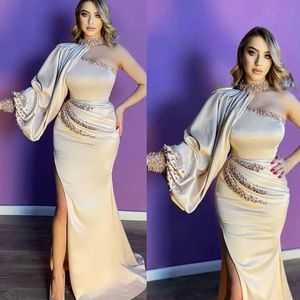 Vintage -Pailletten Mutter der Braut Kleider eine Schulterhalter Langarm Perlen Kristalle Mutter der Bräutigamkleider Plus Size Abend Promkleider Kleid