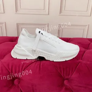 2023 Top Designer Sneakers Shoes Pop Color Matching Running Shoes Thick Sole Trend Light Fashion All Match Color Cool Casual Lace-Up Dad Shoe FD230208