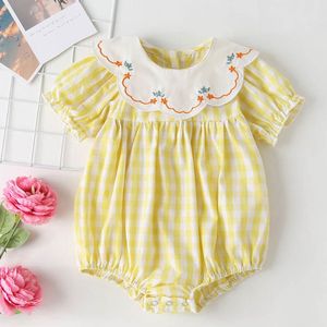 Rompers Princess estilo algodão vestido de verão fofo 0-24m bebê garotinha apertada menina de manga curta de manga curta 230408