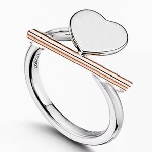 2023 Fashion Love Truck Designer Cluster Rings Jewelry Hecrons Day Gift Plated Dainty Sier Chain Designers Women 70878151
