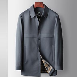 Wiosenna wysokiej jakości luksusowa wersja średniej długości Trech Designer Men Men Brand England Style Handel Lapel Trence Super Jacket Boy Windbreaker