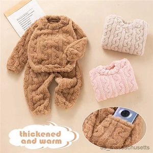 Pyjamas Baby Pyjamas Set Autumn Winter Flannel Warm Children's Home Service Suit Two-Piece Set Boys and Girls Solid Color Plush Pyjamas R231108