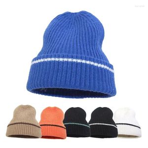 Basker tonåringar unisex vinter tomma grossist beanies stickade hattar