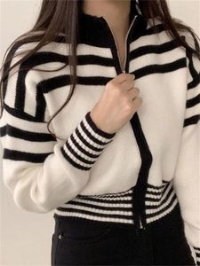 Women's Knits Striped Sweater Cardigans Women Korean Fashion Knitted Sweaters Female Vintage Contrast Color Short Zipper Knitwear Tops