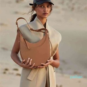 Designer-Half-Moon bag Crescent Moon Armpit Leather Designer Bag Female Spring and Summer Fashion French Minority