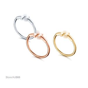 Nsja Bandringe t Home Schmuck 925 Silber v Gold Material Einfacher T-Home Mode Pendler Emaille Doppel T-förmiger offener Ring