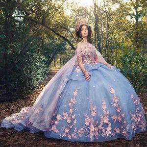 2023 Quinceanera-Kleider, himmelblau, schulterfrei, lange Ärmel, rosa Spitze, Applikationen, Kristallperlen, Blumen, abgestuft, süßes 16-Partykleid, Vestidos de 15, Abschlussball-Party-Kleider