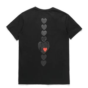 Brand Play Fashion Mens Play Tir Trevher Designer Red Heart Commes Casual Women Shirts des Badge Garcons High Quanlity Tshirts Cotton Bordoi 5394 21