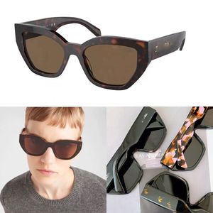 Стильные мужские и женские дизайнерские солнцезащитные очки с квадратной оправой МОДЕЛЬ: SPRA09F Уникальные дужки Fashion Sense Супер высокое качество в оригинальном футляре С цепочкой