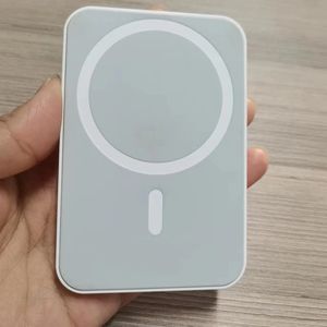5000mAh Capacity Battery Magnetic Power Banks with Official Retail Box Wireless Charger Powerbank for iPhone 14 13 12 Pro Max Mini
