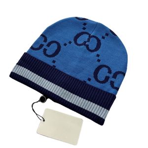 Klassisk designer beanie cap bonnet hatt vinterhatt för män och kvinnor skyddar utomhus värme blandad färg trend casual pullover hatt u-3