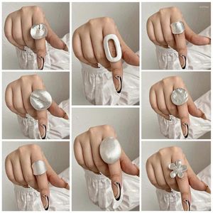 Cluster-Ringe Allyes minimalistische geometrische klobige silberne Farbe für Frauen Männer Trend matt verstellbares elastisches Seil Fingerring Schmuck Geschenk