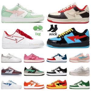 2023 designer casual shoes black white red bear platform shoes white paste green widow mens womens flat shoes abc camo white blue teal brown pink suede rocke iron