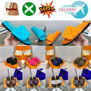 Designer de plataforma Slipper Luxuoso Sandles Poollow Prohlow Comfort Slides Platforms Sandal for Woman Real Leather Summer Slipper Eur 36-45