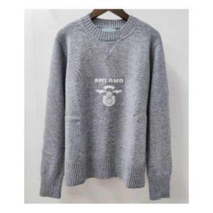 23SS Kadın Tasarımcılar Sweaters Giyim Örgü Karga Boyun Süvari Mektup Uzun Kollu Giyim Külotu Büyük Boy Göğüs Mektubu Tshirts Tess Casual Street Giyim Boyutu S-L